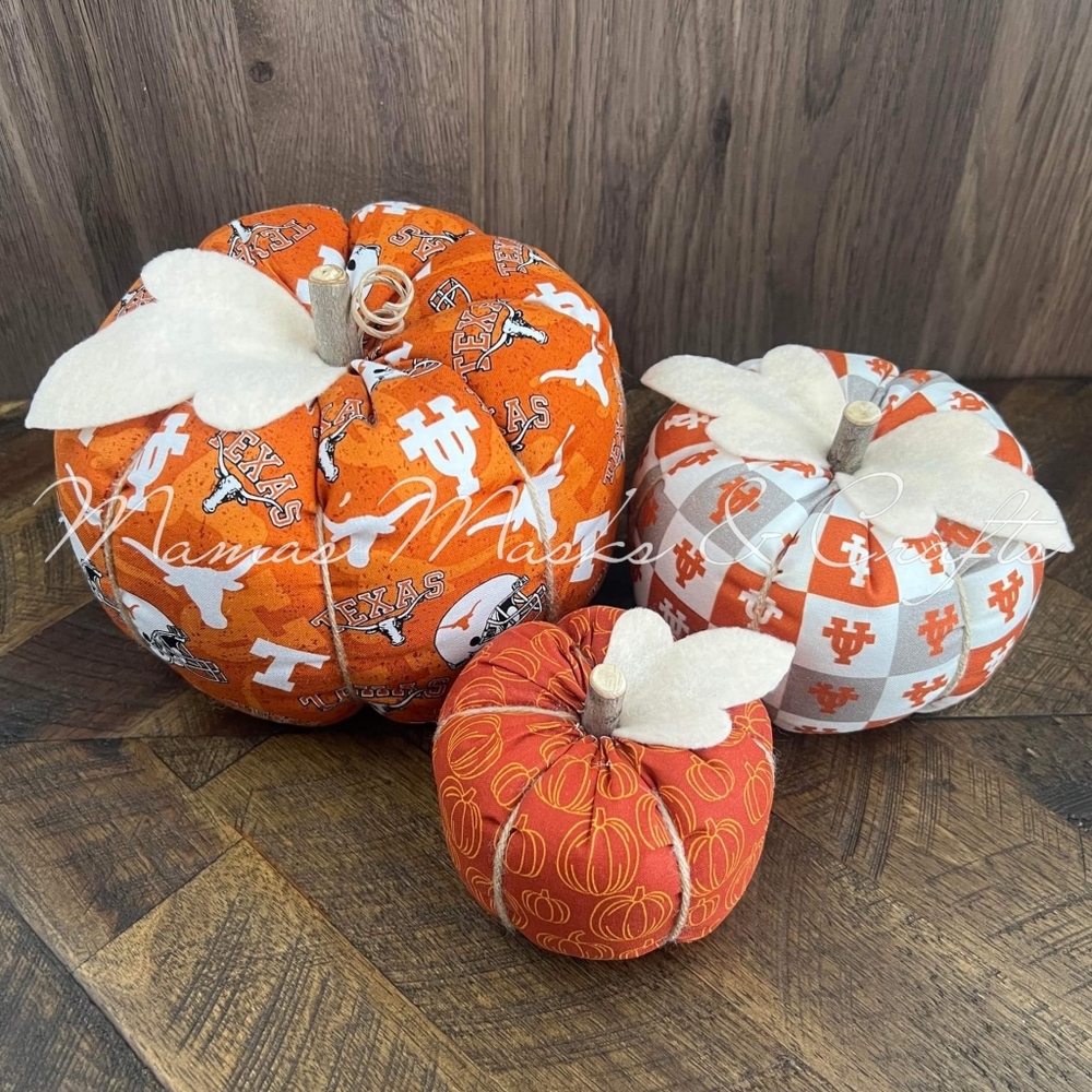 Handmade UT College Plush Pumpkin Decor Set (3) 🎃